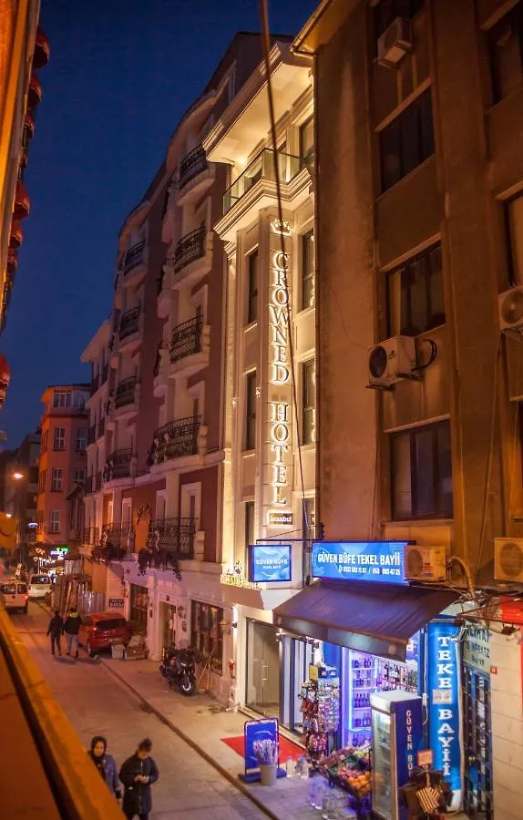 Crowned Hotel Istanbul 3*,