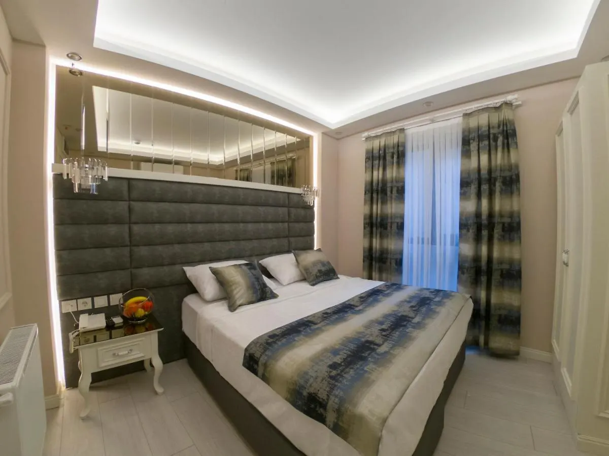 Crowned Hotel Istanbul 3*,  Turkey