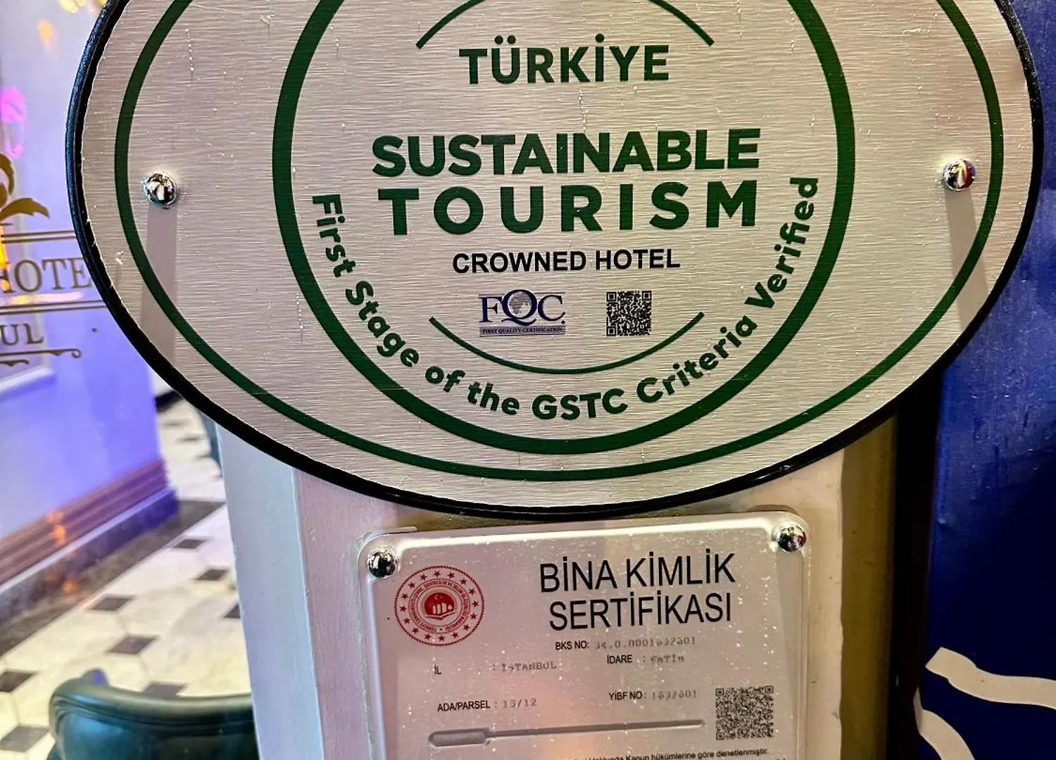 Crowned Hotel Istanbul